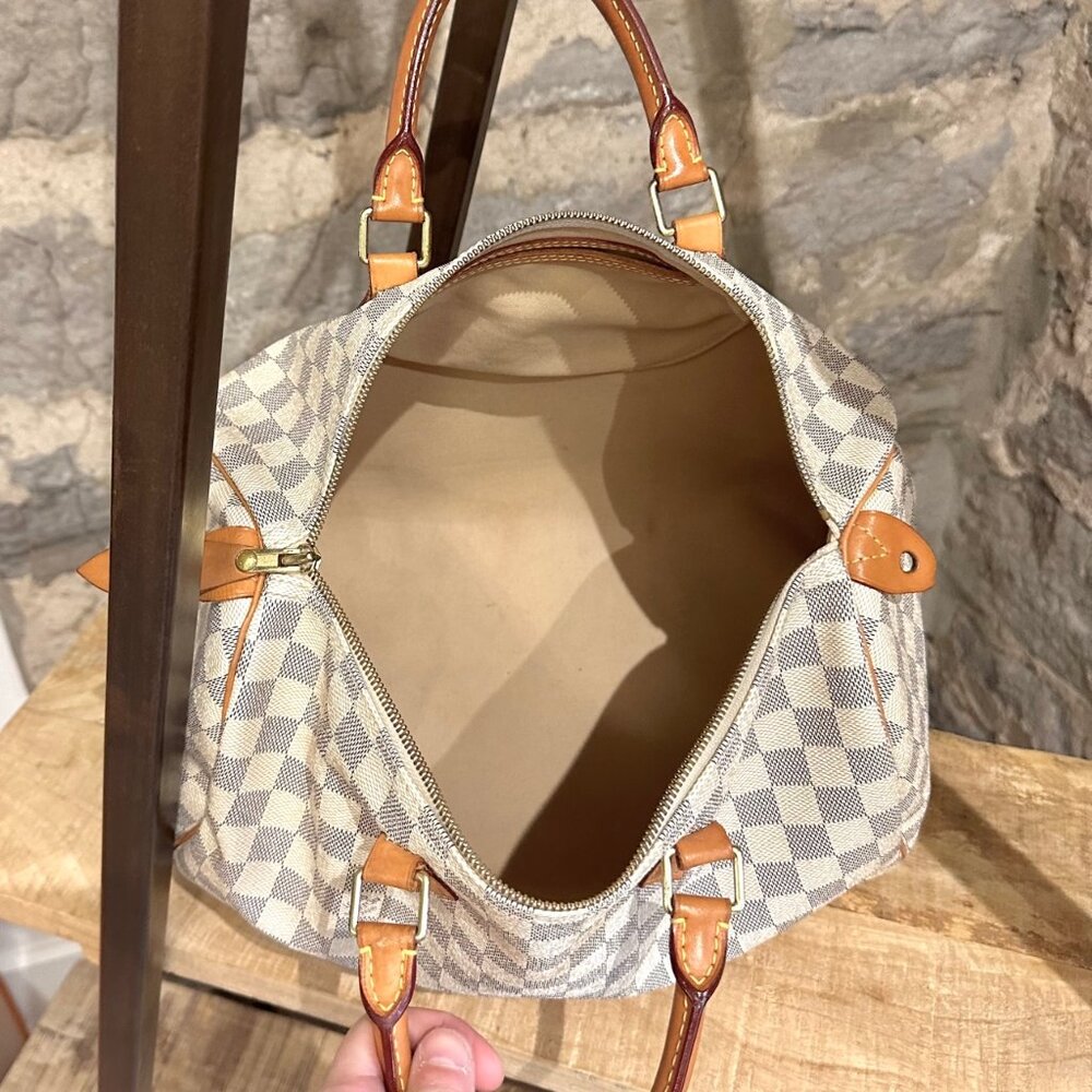 Louis Vuitton Damier Azur Speedy 35 Bag - Picture 13 of 16